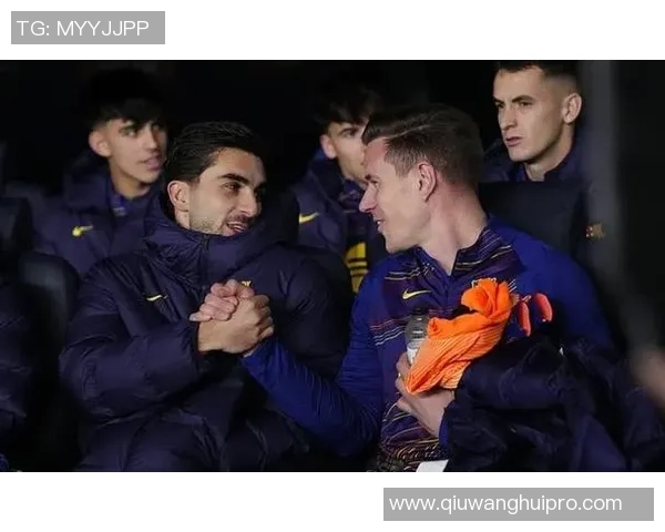 巴萨连败后调整策略分析伤员回归与冬窗引援前景探讨